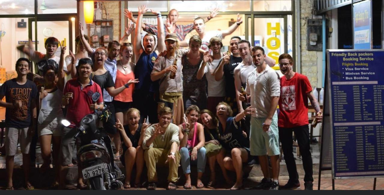 Lucky Backpacker Hostel Vientiane Exterior photo