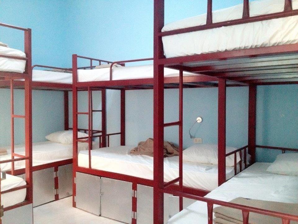 Lucky Backpacker Hostel Vientiane Exterior photo