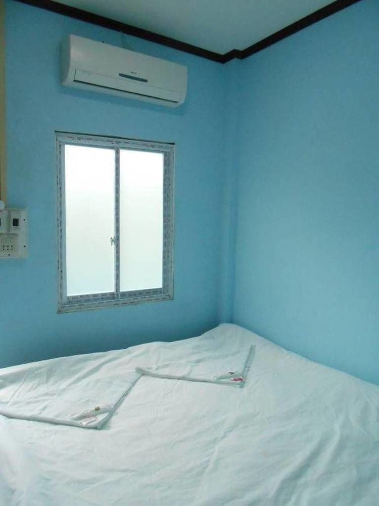 Lucky Backpacker Hostel Vientiane Exterior photo